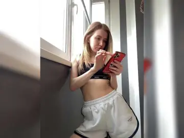 Bongacams Watch Live Sex Cams of Ameli-na-meli