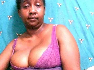 Bongacams Watch Live Sex Cams of Sylivinaahh