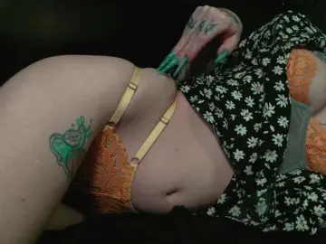 Bongacams Live Sex Cam of LittleSpaceMouse-