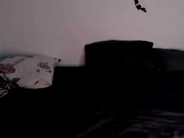 Bongacams Free Porn Cam of littleowlx