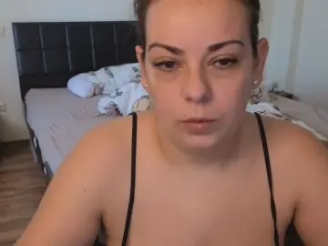 Cam4 Adult Webcam of Yoli_Morena