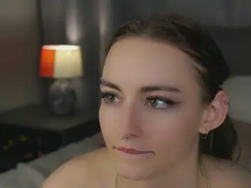 Cam4 Nude Webcam of KelsiFanizzi