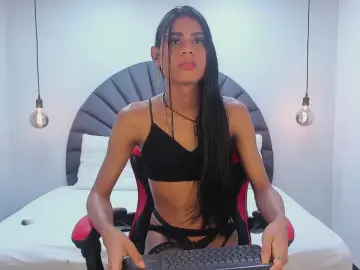 Cam4 Sex Cam of LucyAndrade