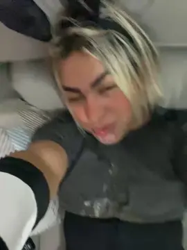 Cam4 Free Live Porn of Juju6999