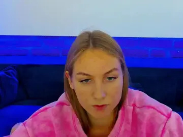 Cam4 Live Sex Cam of MilaAddams