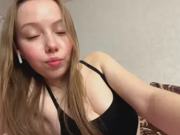 Cam4 Best Webcam of DedraKreiman