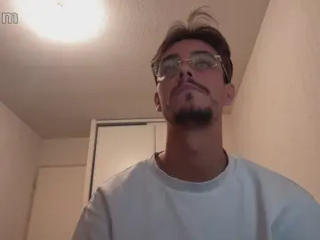 Cam4 Sex Cam of louis3525