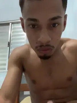 Cam4 Best Webcam of Lucas22pauzudo