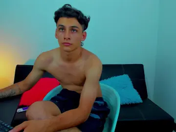Cam4 Free Live Porn of Max_Wild01