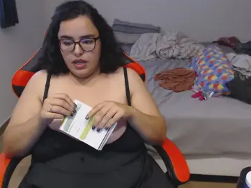 Cam4 Nude Webcam of Genesele
