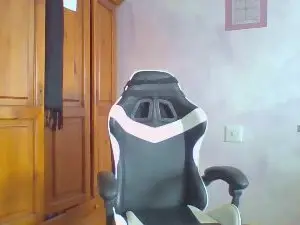 Cam4 Live Sex Cam of cuervoo420