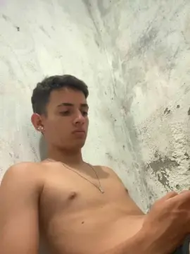 Cam4 Live Sex of tenobio