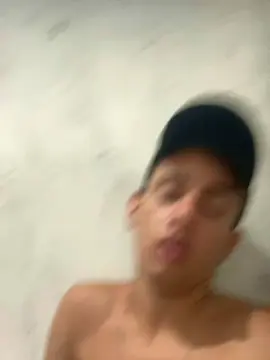 Cam4 Free Live Porn of tenobio