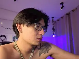 Cam4 Adult Webcams of davoxer