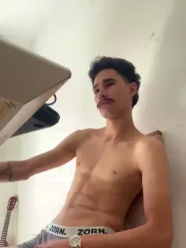 Cam4 Adult Video Chat of branquinho62go