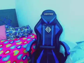 Cam4 Adult Video Chat of sabrinaloveet