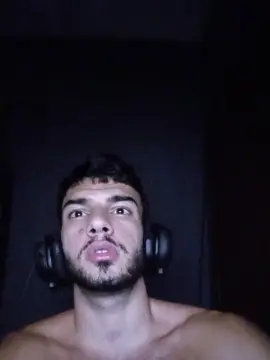 Cam4 Live Sex of robsonhaha