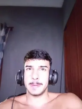 Cam4 Free Porn Cam of robsonhaha