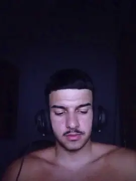 Cam4 Sex Cam of robsonhaha