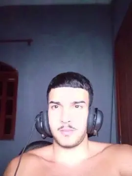 Cam4 Sex Cam of robsonhaha