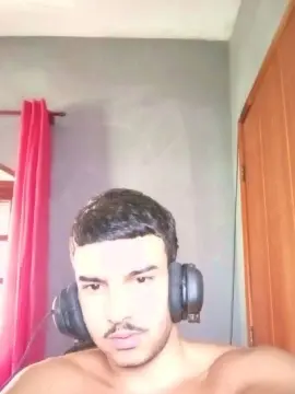 Cam4 Sex Cam of robsonhaha