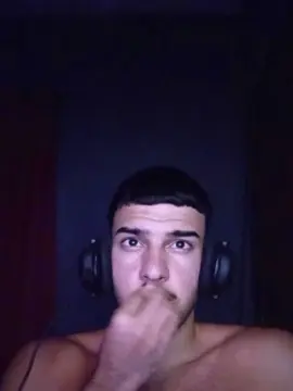 Cam4 Free Live Porn of robsonhaha