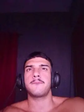 Cam4 Live Porn of robsonhaha