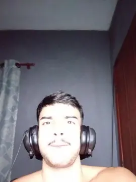 Cam4 Free Porn Cam of robsonhaha