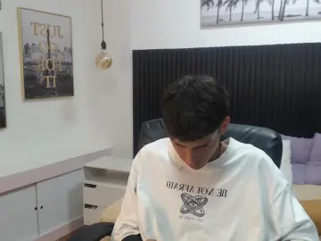 Cam4 Live Sex Cam of DraxBlade