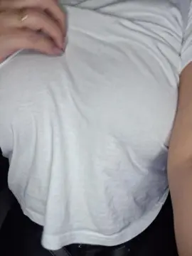 Cam4 Watch Live Sex Cams of isabella323