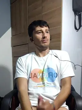 Cam4 Watch Live Sex Cams of Esteban19PG