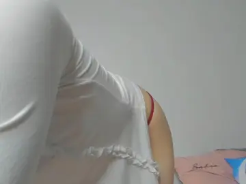 Cam4 Watch Live Sex Cams of CallMeLaura