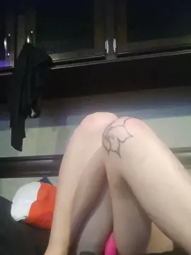 Cam4 Live Sex of FAVbbyMAMAZ03