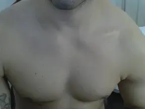 Cam4 Nude Webcam of brazilianjapa2