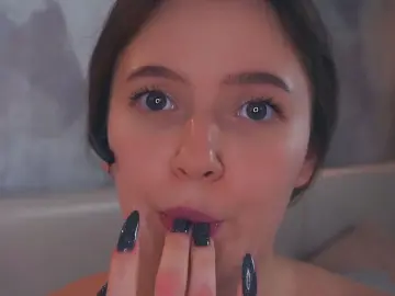 Cam4 Free Live Porn of EdithGoreham