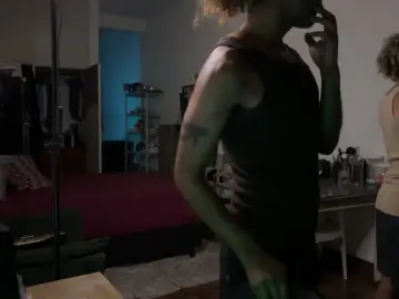 Cam4 Live Sex of gerson229