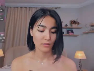 Cam4 Live Sex of Sue_Kotara