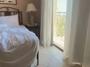 Cam4 Free Live Porn of lucas3000_xxx