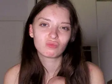 Cam4 Free Live Porn of AliceSweeti