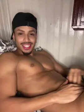 Cam4 Private Sex Chat of Tomtresor