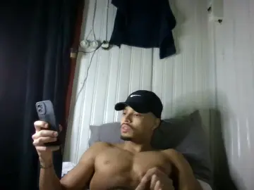 Cam4 Adult Webcam of Tomtresor