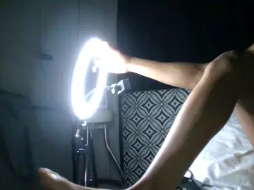 Cam4 Live Sex Cam of Tomtresor