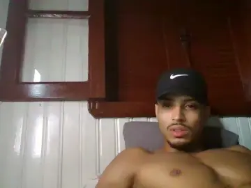 Cam4 Sex Chat of Tomtresor