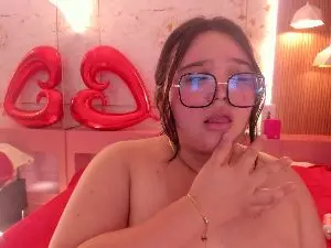 Cam4 Private Sex Chat of lushie_love