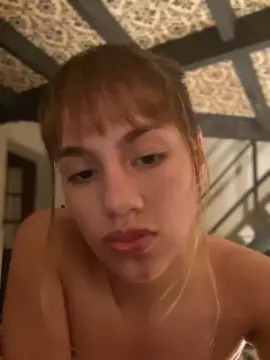 Cam4 Live Sex Cam of saraangelafern1