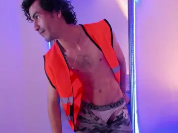 Cam4 Best Webcam of EliasSnow