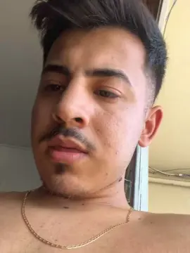 Cam4 Live Porn of lrodrigues1