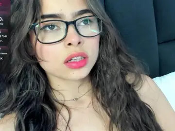 Cam4 Adult Webcam of ema_collins