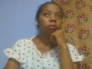 Cam4 Watch Live Sex Cams of rosah5