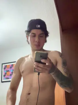 Cam4 Live Sex of Freshmen1